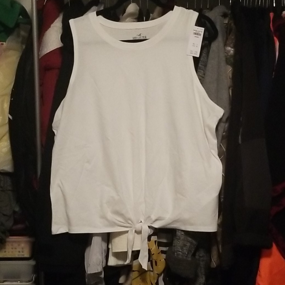 Brand new white front tie sleeveless shirt
